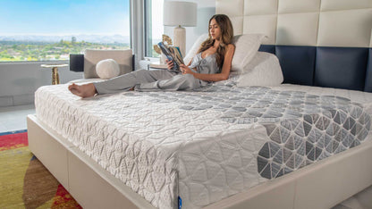 KING KOIL, SMARTLIFE™, 13" Plush Latex with Remote